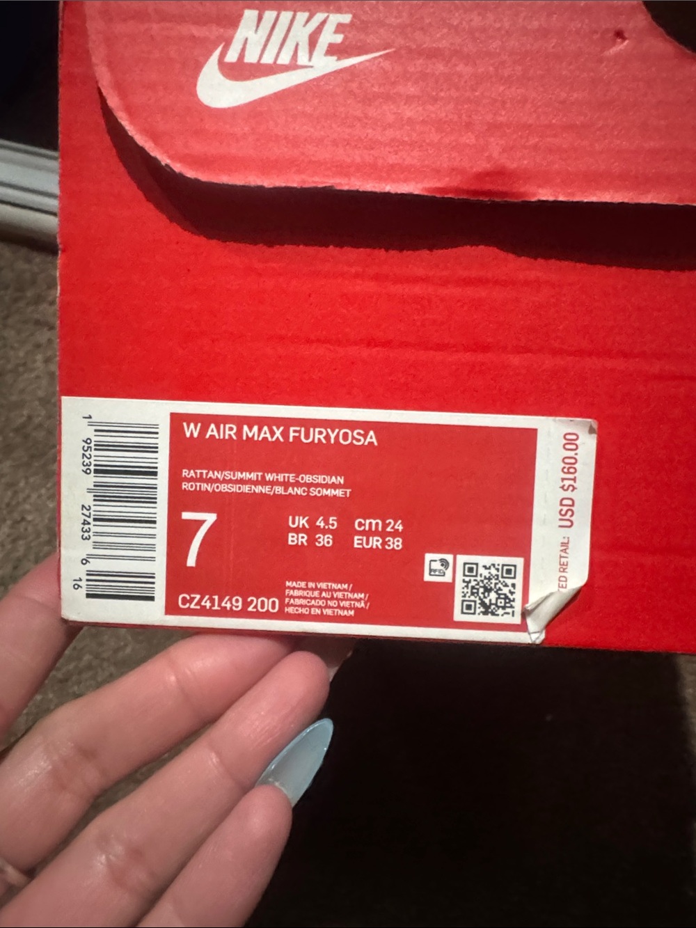 WR Max Furiosa Sneakers – Women's Size 7 - Picture 7 of 9